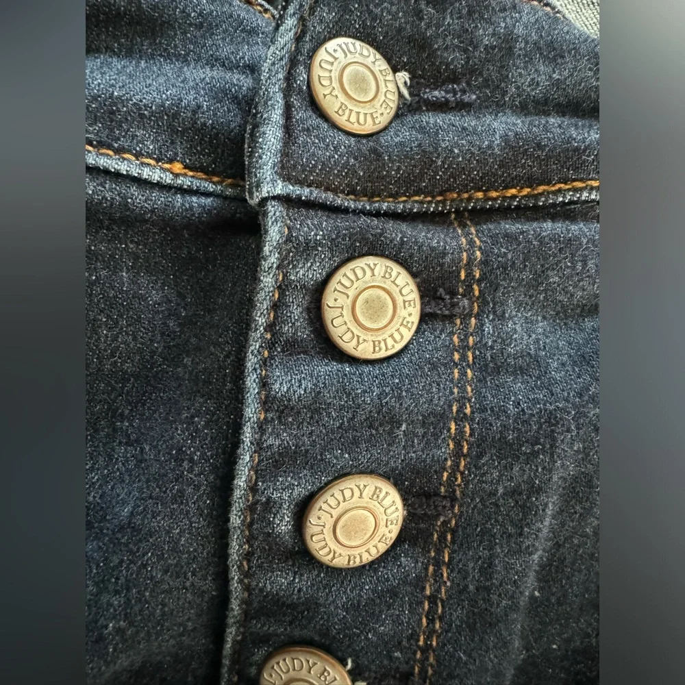 Judy‎ Blue Love Affair Button Fly Cut Off Shorts. Women’s 2XL: 18-20W. - Picture 5 of 8